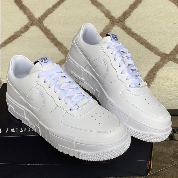 NIKE W AF1 PIXEL WHITE/WHITE-BLACK-SAIL - Picture 4 of 16